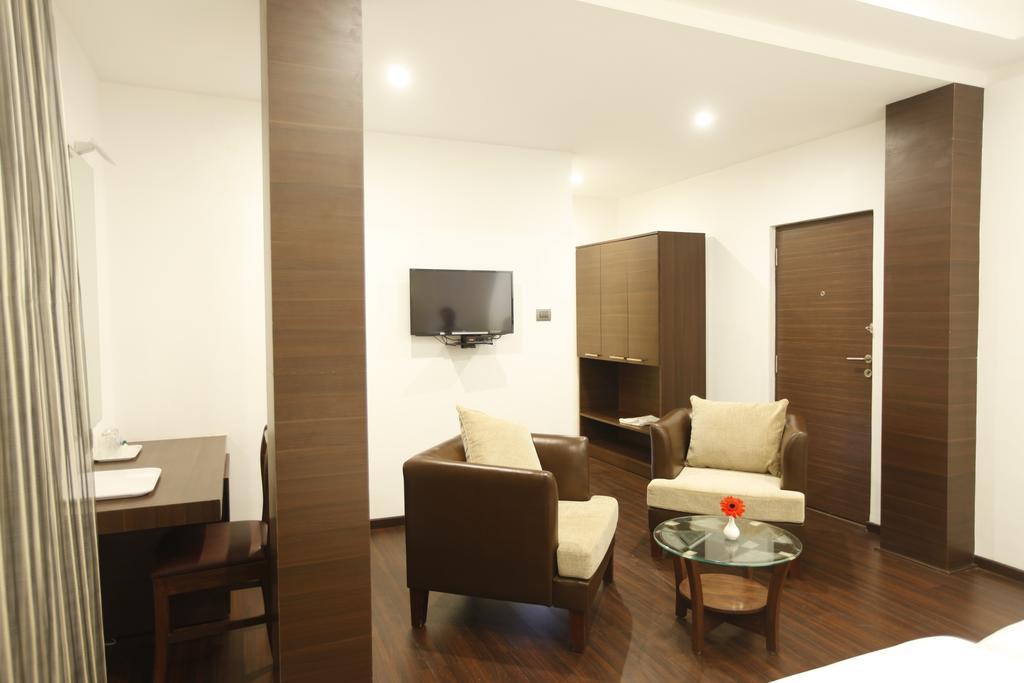 צ'נאי Brownstar Boutique Hotel חדר תמונה