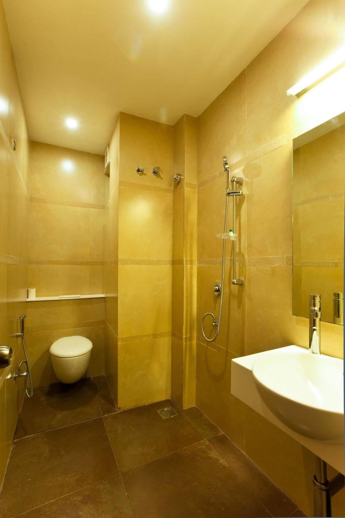 צ'נאי Brownstar Boutique Hotel מראה חיצוני תמונה